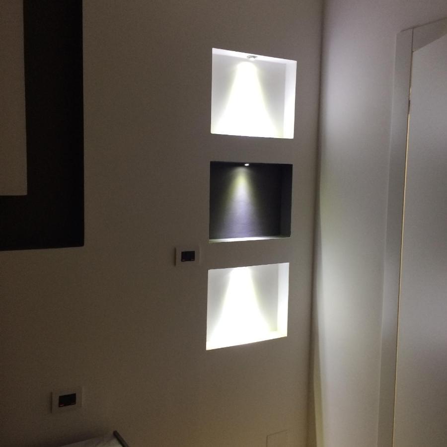 Bilocale_Torino_Deluxe Appartement Buitenkant foto