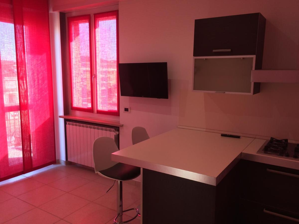 Bilocale_Torino_Deluxe Appartement Buitenkant foto