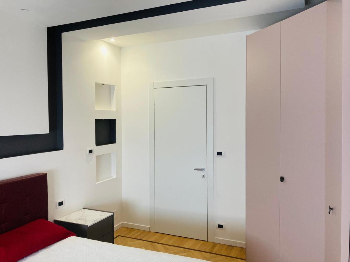 Bilocale_Torino_Deluxe Appartement Buitenkant foto