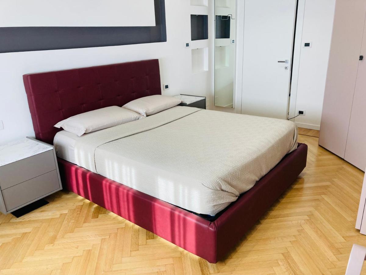 Bilocale_Torino_Deluxe Appartement Buitenkant foto
