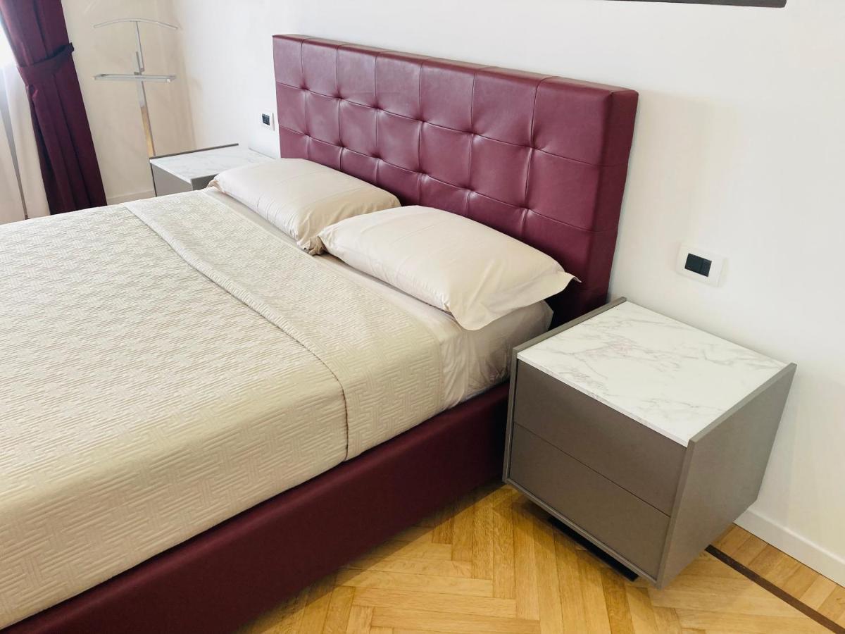 Bilocale_Torino_Deluxe Appartement Buitenkant foto