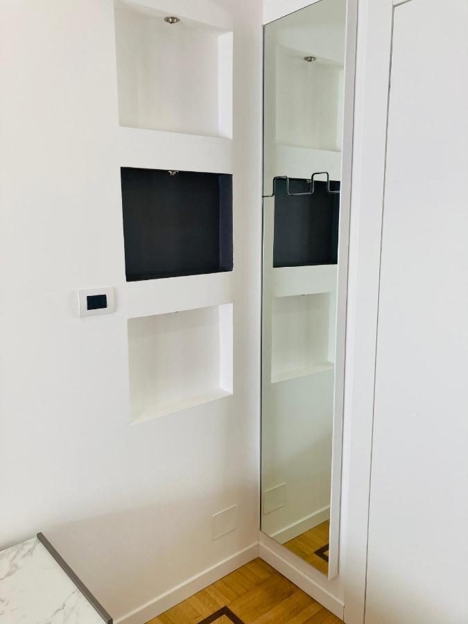 Bilocale_Torino_Deluxe Appartement Buitenkant foto