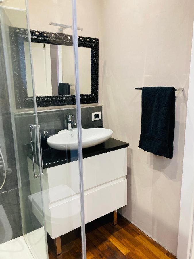 Bilocale_Torino_Deluxe Appartement Buitenkant foto